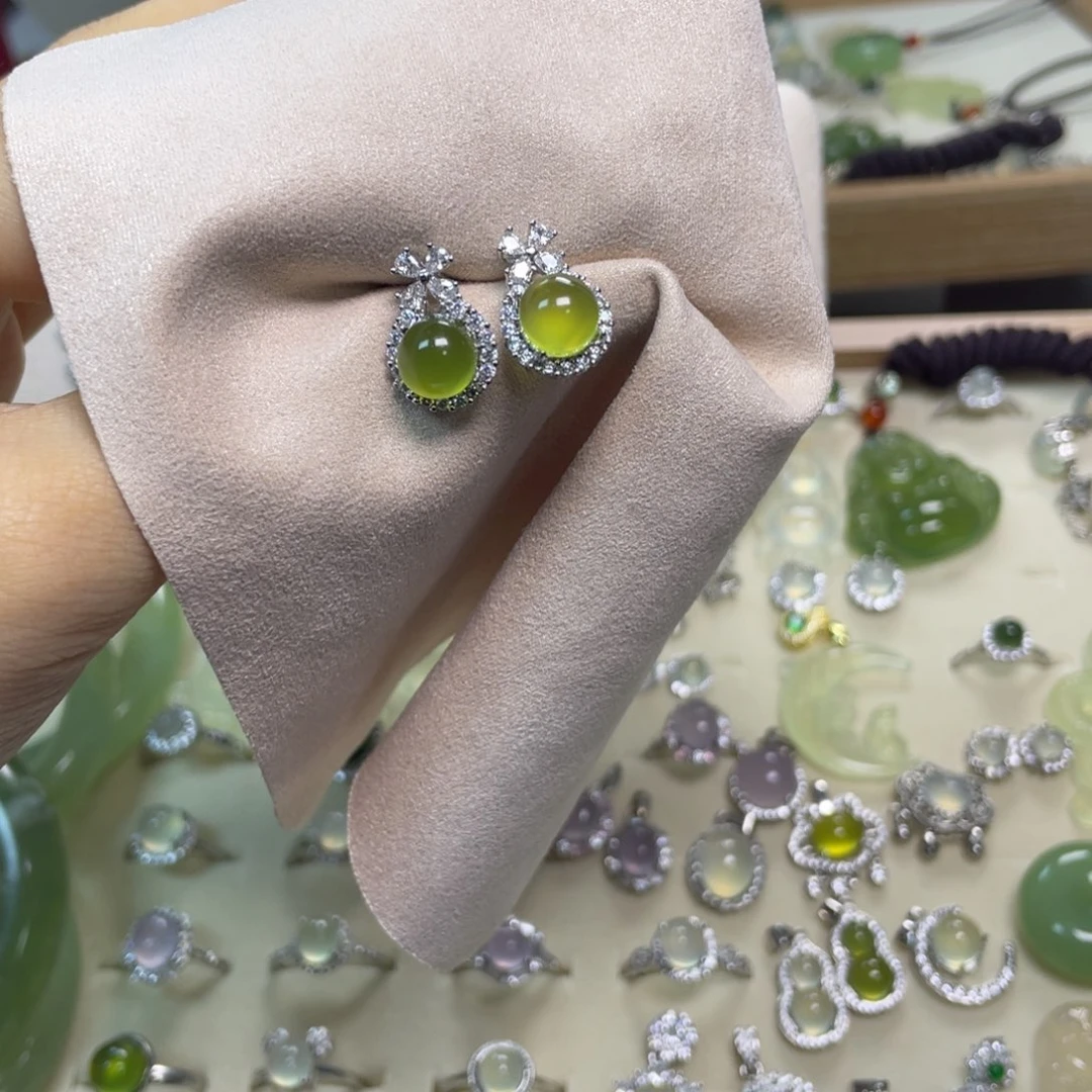 天然绿冰银镶玉耳钉