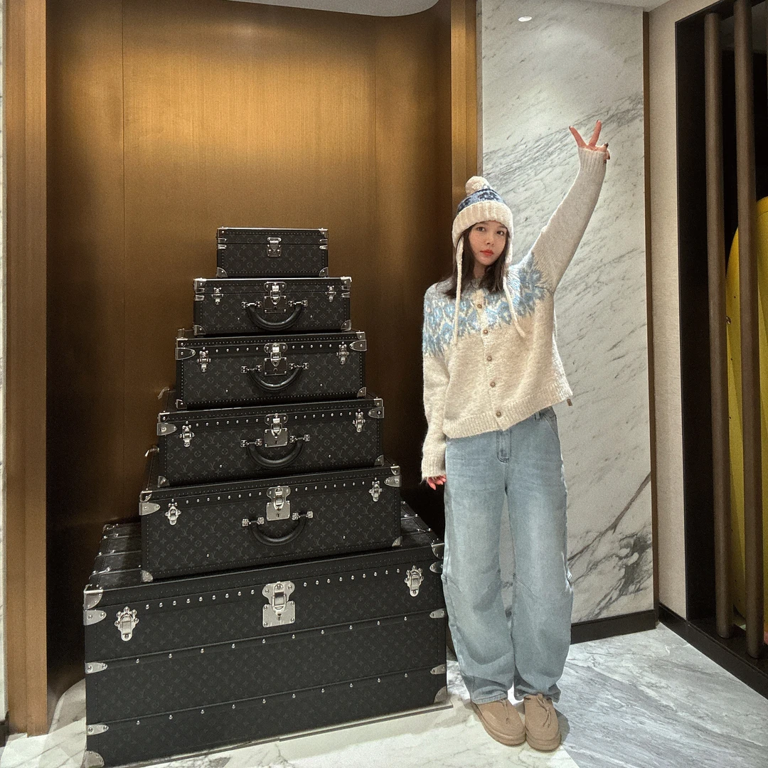 BETTERJOELAY -加绒【海盐冰川】百搭休闲直筒牛仔裤JG9706