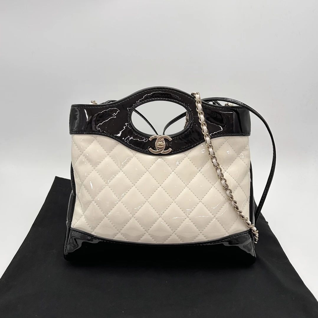 95新 Chanel/香奈儿 31bag熊猫拼色漆皮手提单肩斜挎包 51169