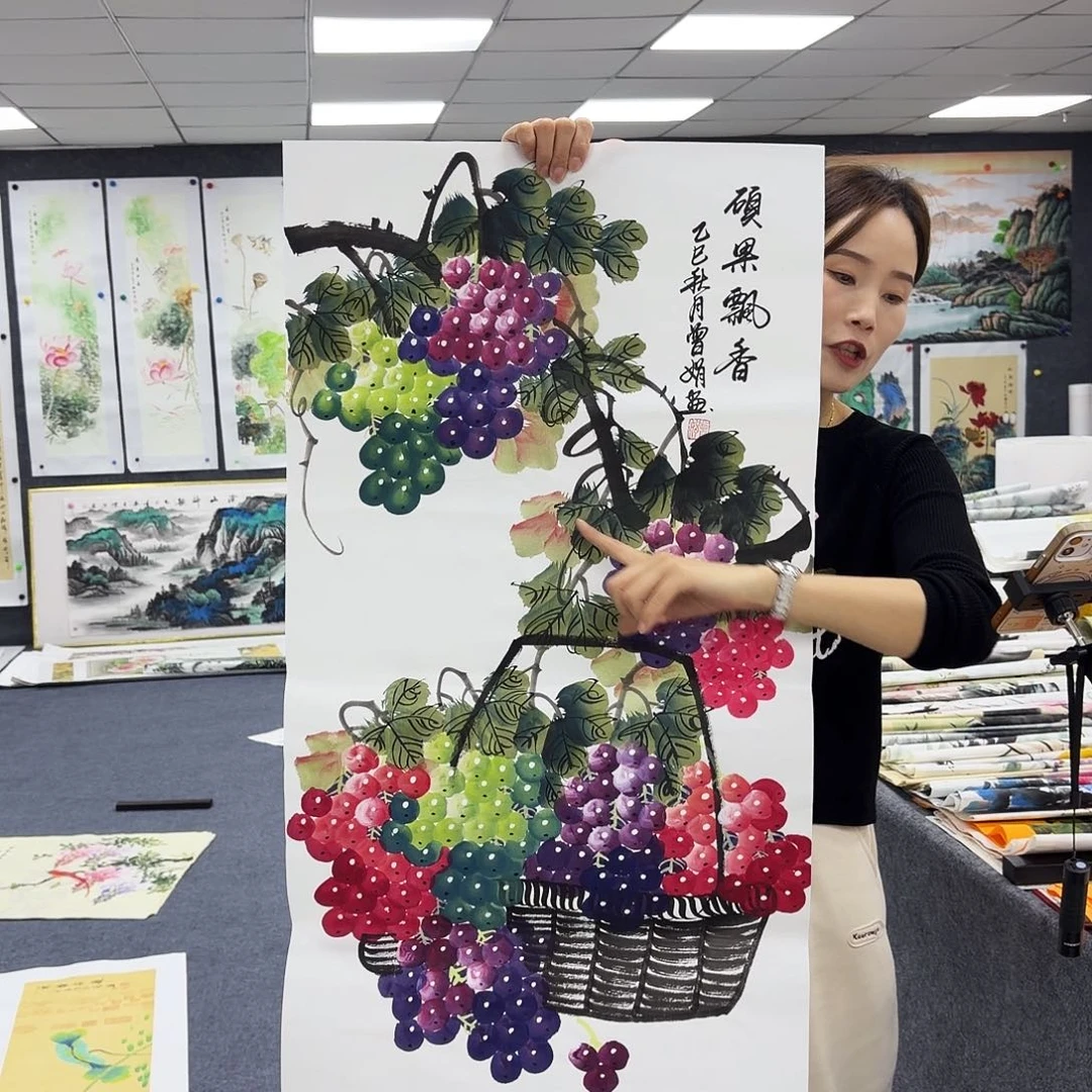 国画作品小姐姐放漏中