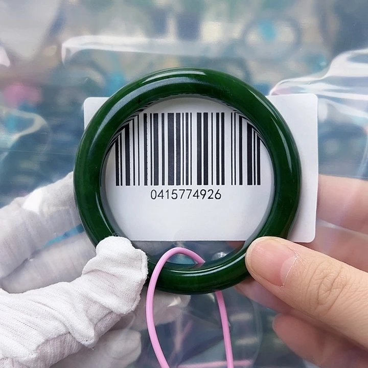 和田玉未镶嵌手镯微瑕5657