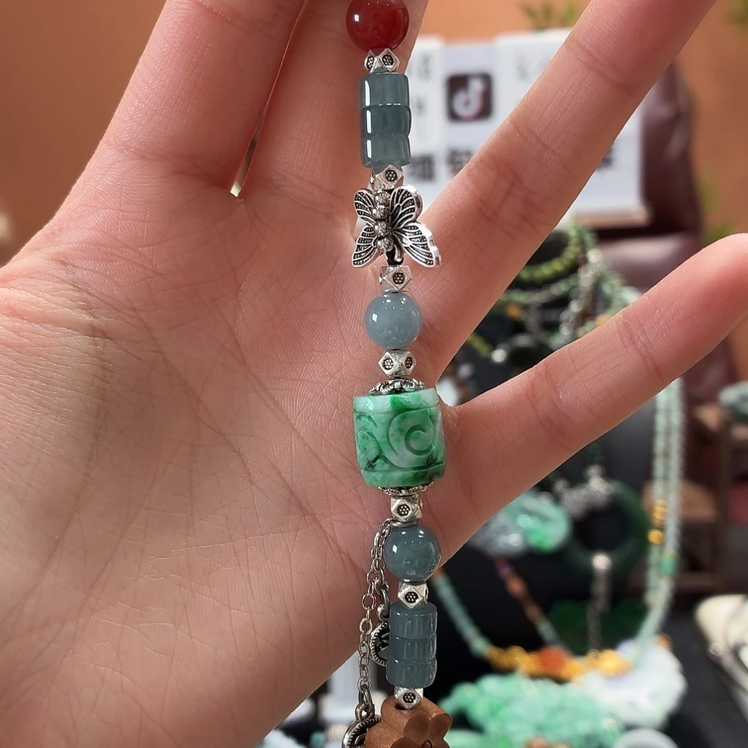 翡翠未镶嵌耳饰手串