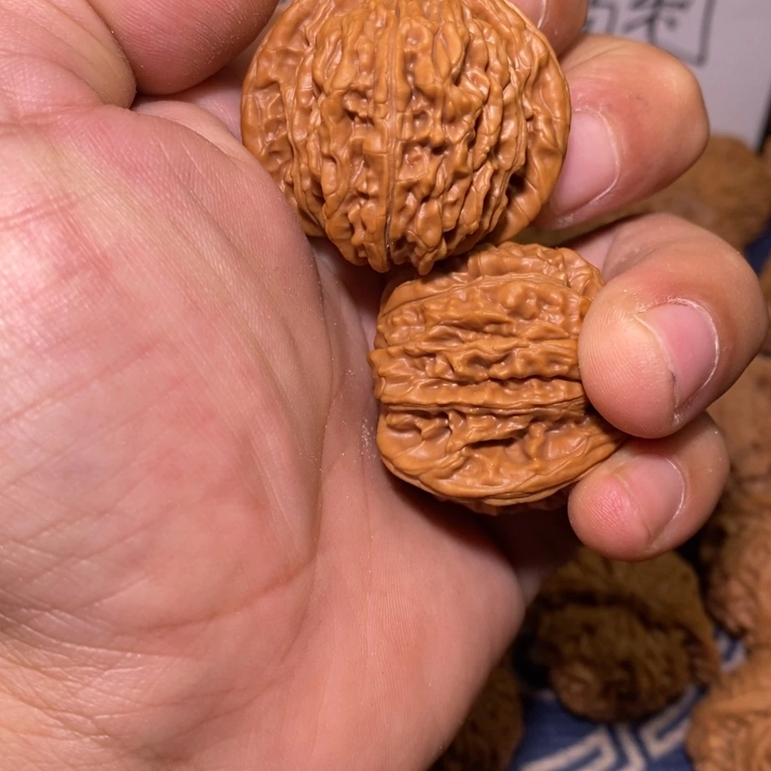 核桃把件E****D汉高楼39尺福利价