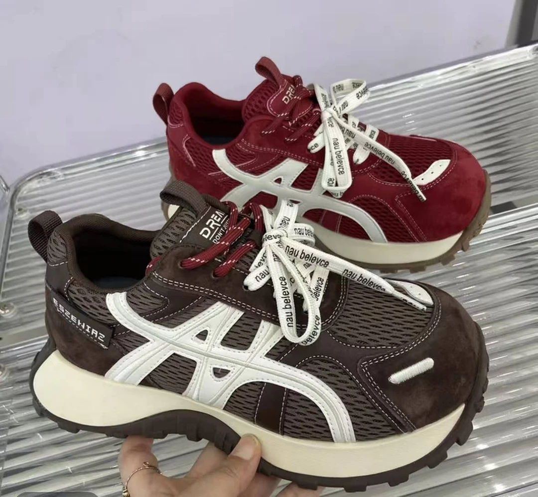 2025时尚休闲运动鞋百搭厚底德训鞋秋季新款爆款女鞋透气阿甘鞋D2