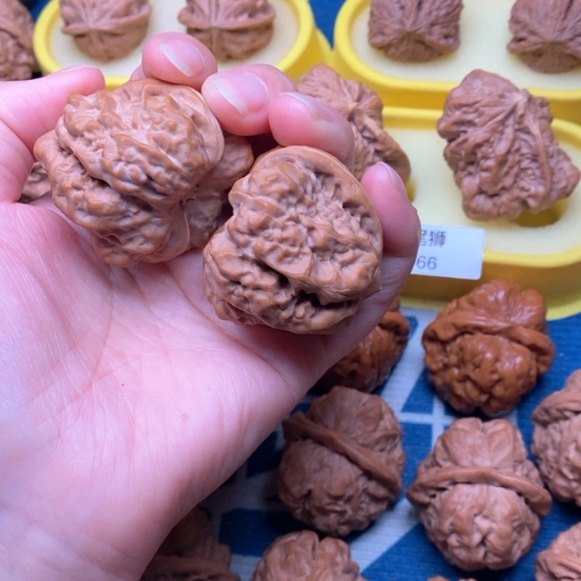 【闪购商品】手串/手链核桃边40肚44三角蛙