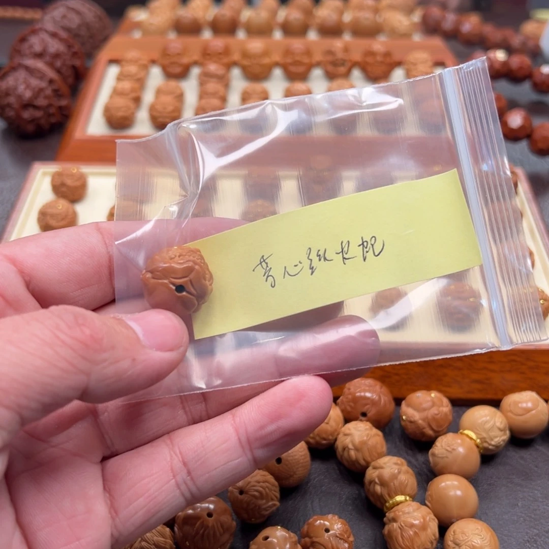 芳****@1.7尺寸镶嵌款六目恶僧