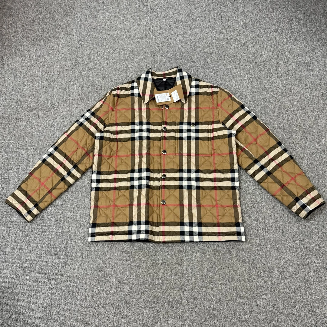 未使用 BURBERRY/博柏利 18844377 格纹单排扣贴袋长袖棉服 M码