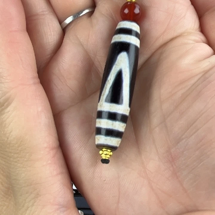 玛瑙/玉髓合金颈饰