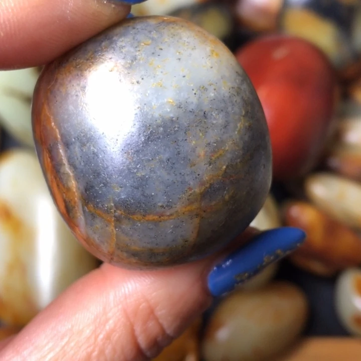 和田玉未镶嵌珠宝奇石