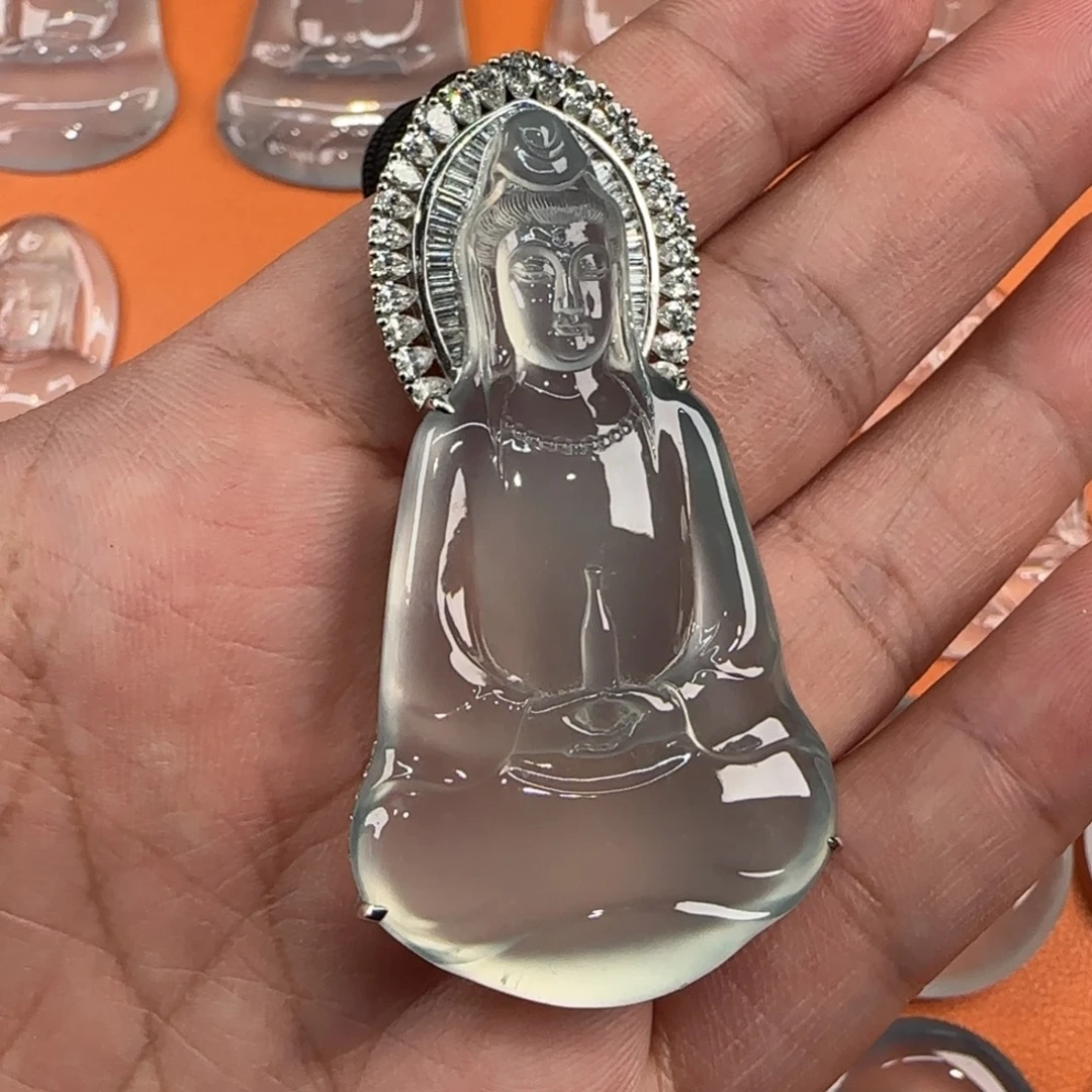 定制翡翠18K金镶嵌天然