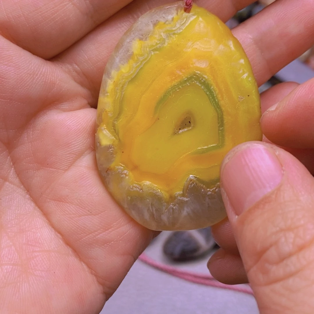 合金颈饰玛瑙/玉髓