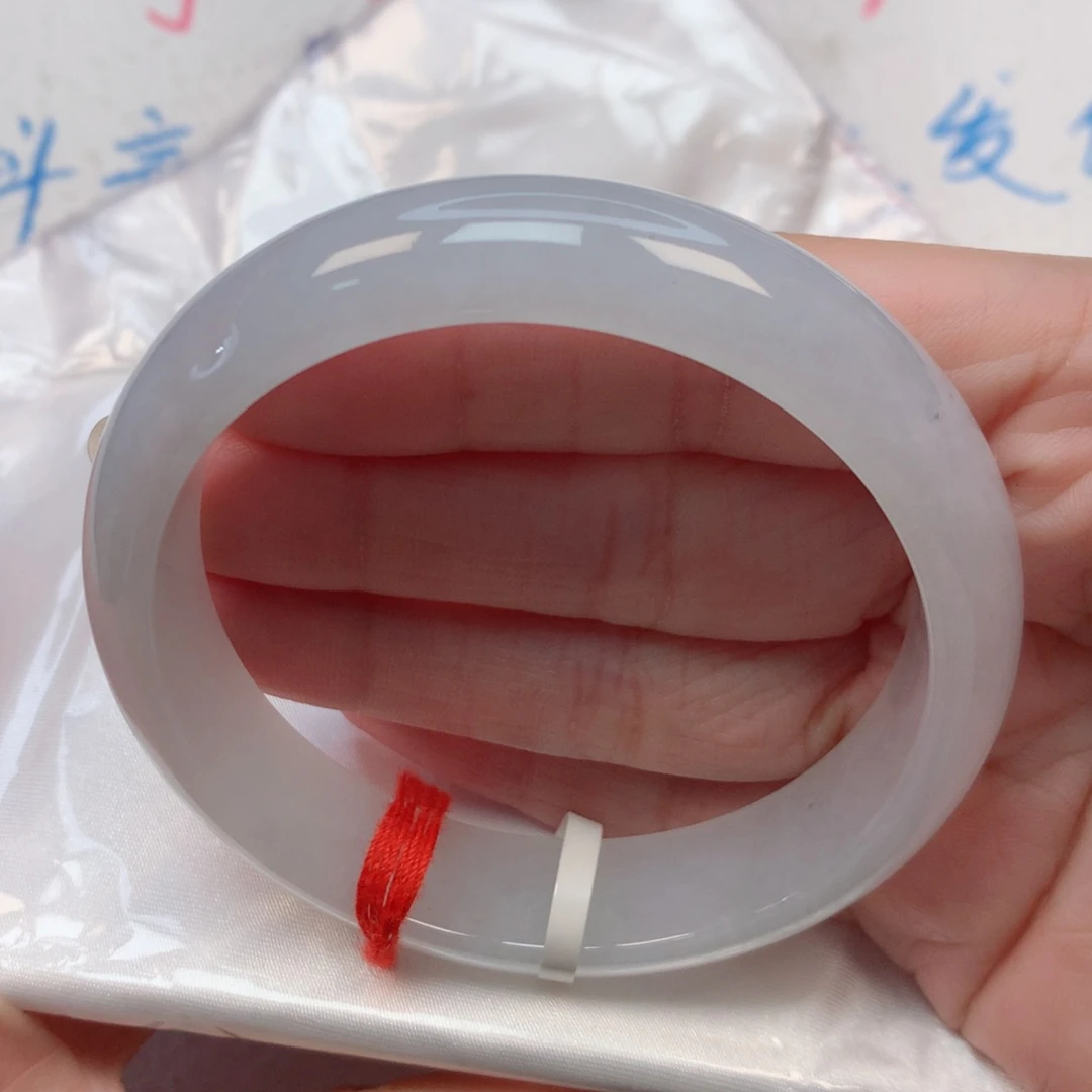 翡翠手镯未镶嵌58.8圈 白月光