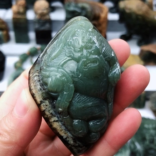 未镶嵌岫岩河磨玉（透闪石质玉）把件钰*子