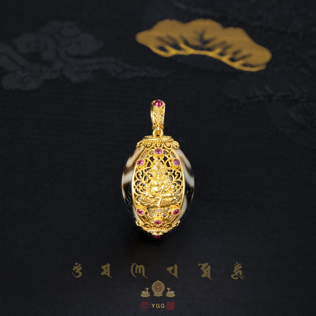 18K金黄财/四方宝瓶天珠吊坠/FECF113823