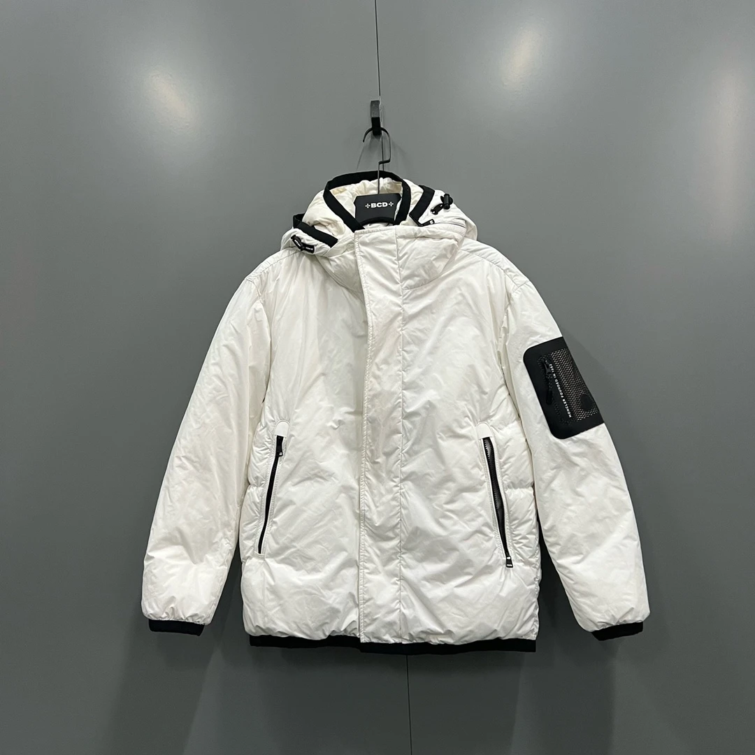 95新 MONCLER q213 白色logo贴标连帽羽绒服 1码/bc012517 瑕疵