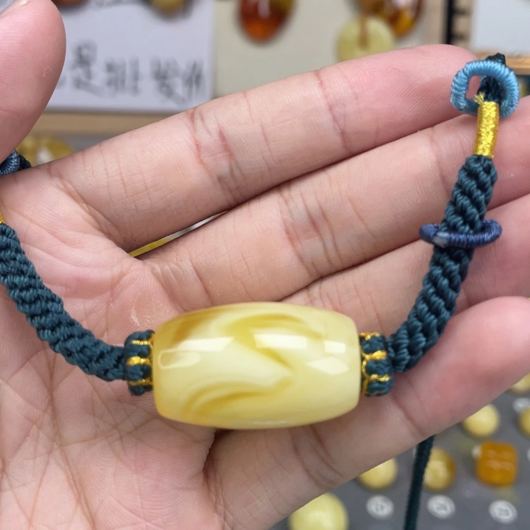 蜜蜡未镶嵌裸石69号