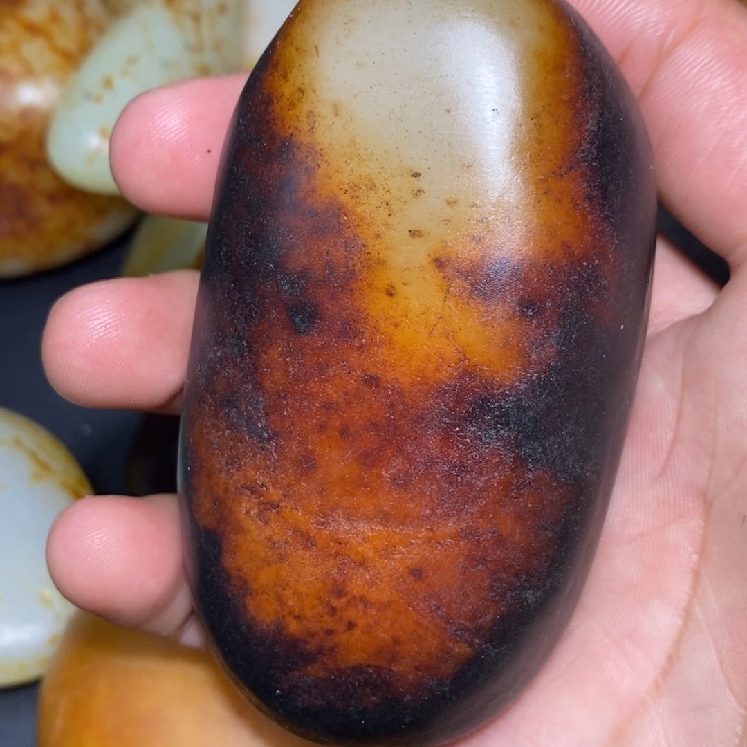 和田玉未镶嵌珠宝奇石