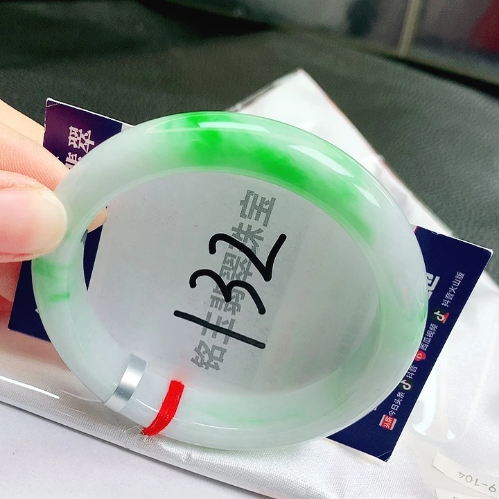 翡翠未镶嵌手镯缅甸天然a货翡翠手镯
