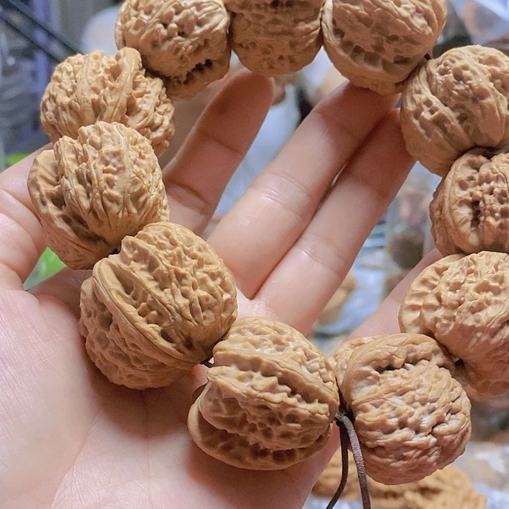 【闪购商品】文玩核桃把件33白狮子手持