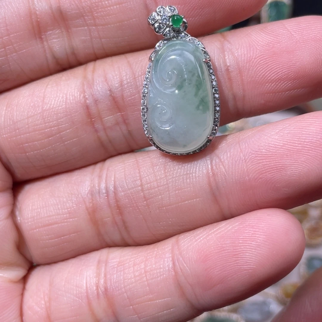 翡翠银S925镶嵌颈饰