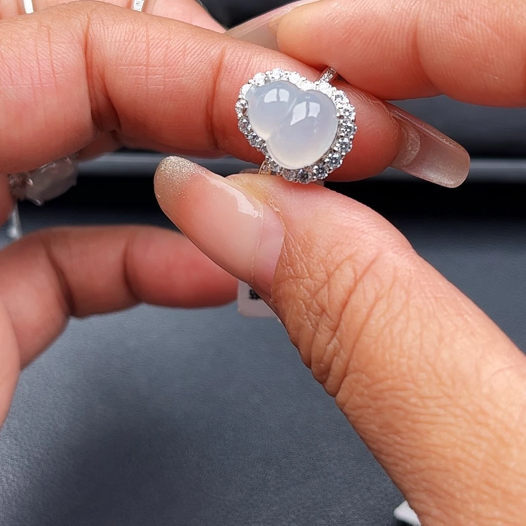 翡翠戒指银S925镶嵌天然缅甸a货翡翠戒指