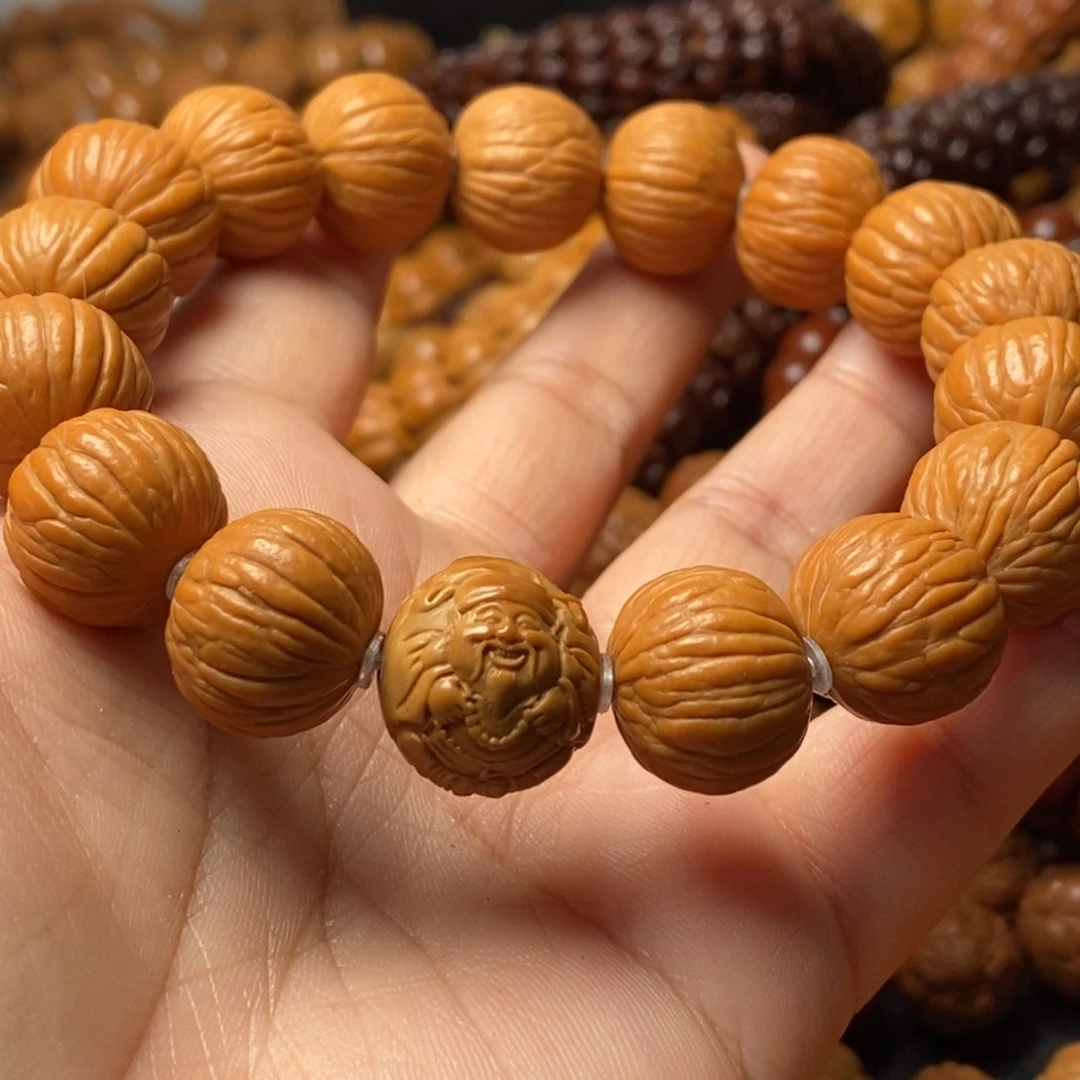 猴头核桃手串猴头