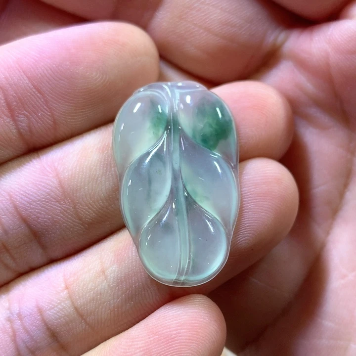 翡翠未镶嵌吊坠(不含链)翡翠吊坠