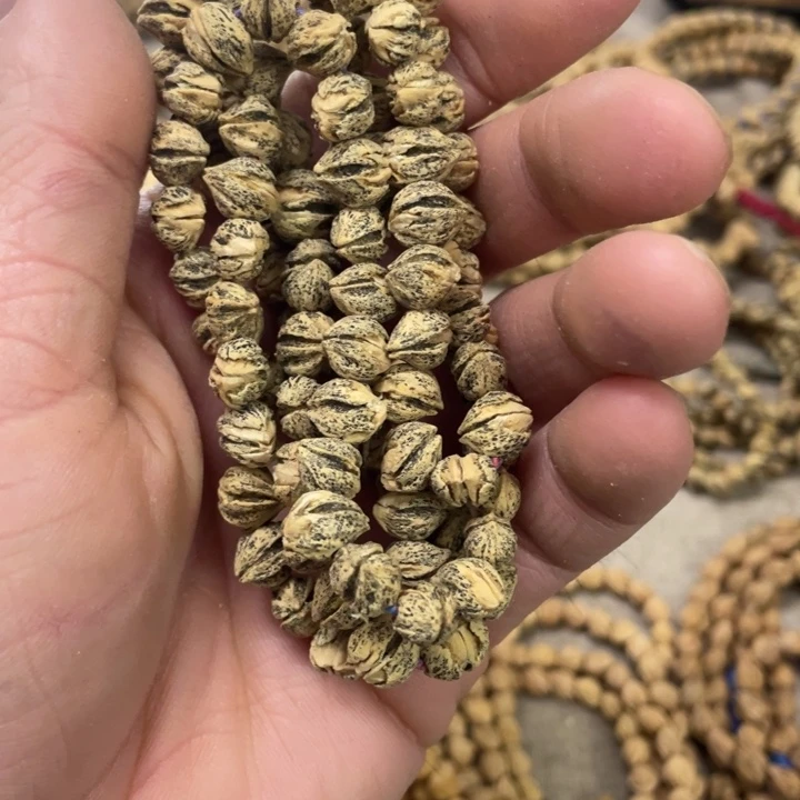 珑***哥吊坠柏香籽/百香籽