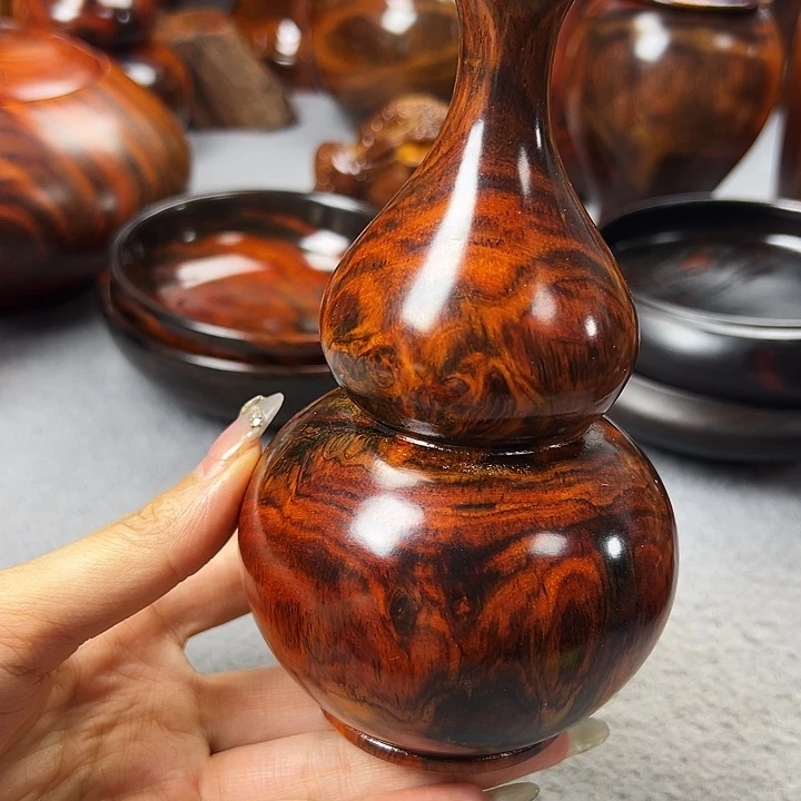 9**5老挝大红酸枝葫芦