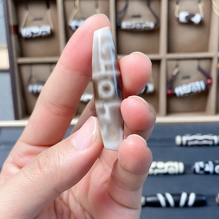 森***玛瑙/玉髓未镶嵌吊坠