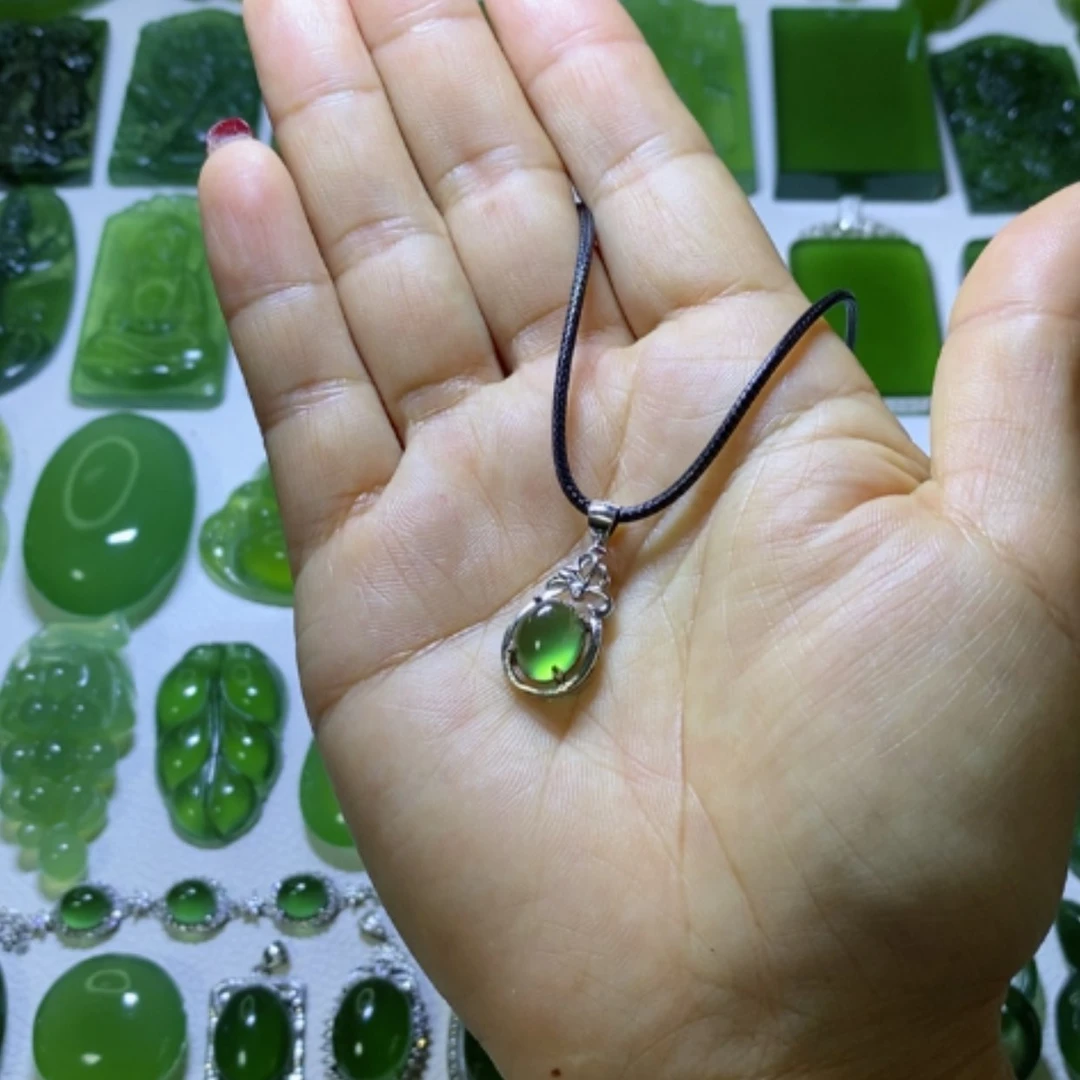 【闪购商品】蛇纹石玉颈饰银S925镶嵌