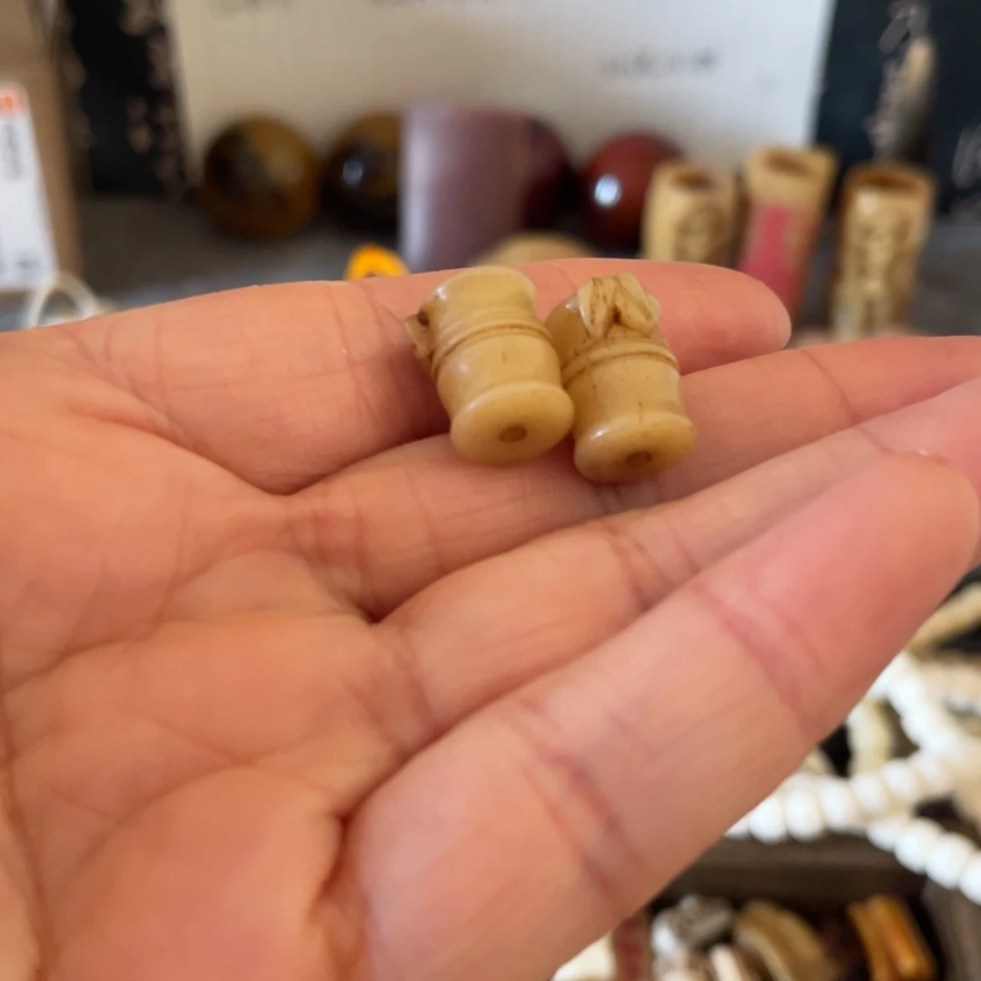 栖***迟鹿骨手串/手链竹节两个小的