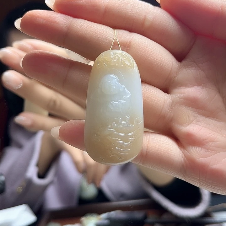 和田玉（糖玉）未镶嵌手链