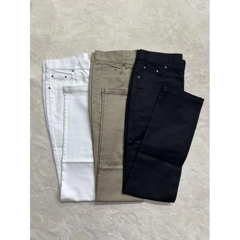 J24杰老板穿的男士休闲牛仔裤