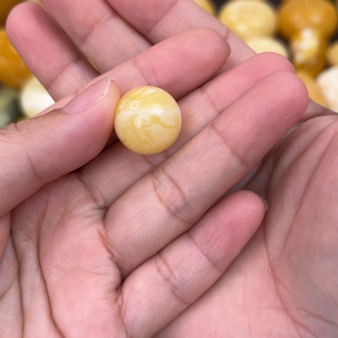 未镶嵌琥珀珠宝奇石人**恶