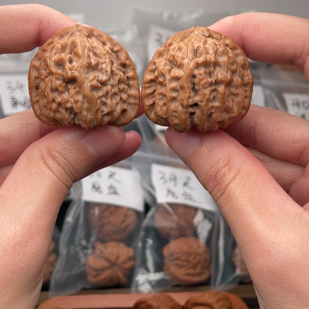 文玩核桃吊坠伍****.38尺全品三角白