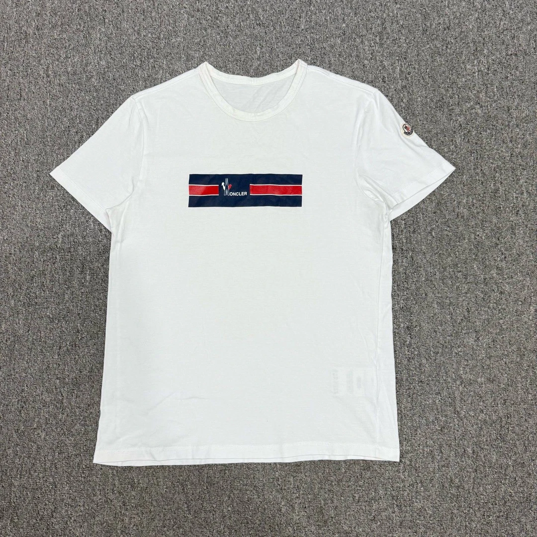 95新 MONCLER/蒙口 15208873 Moncler白色胸前印花短袖 M码95新