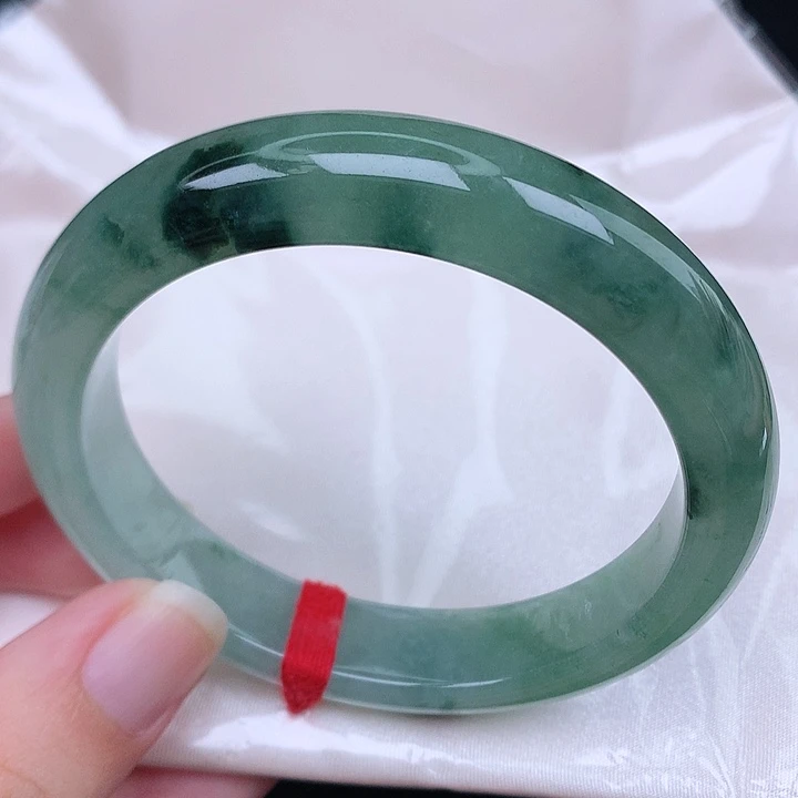 未镶嵌手镯翡翠天然