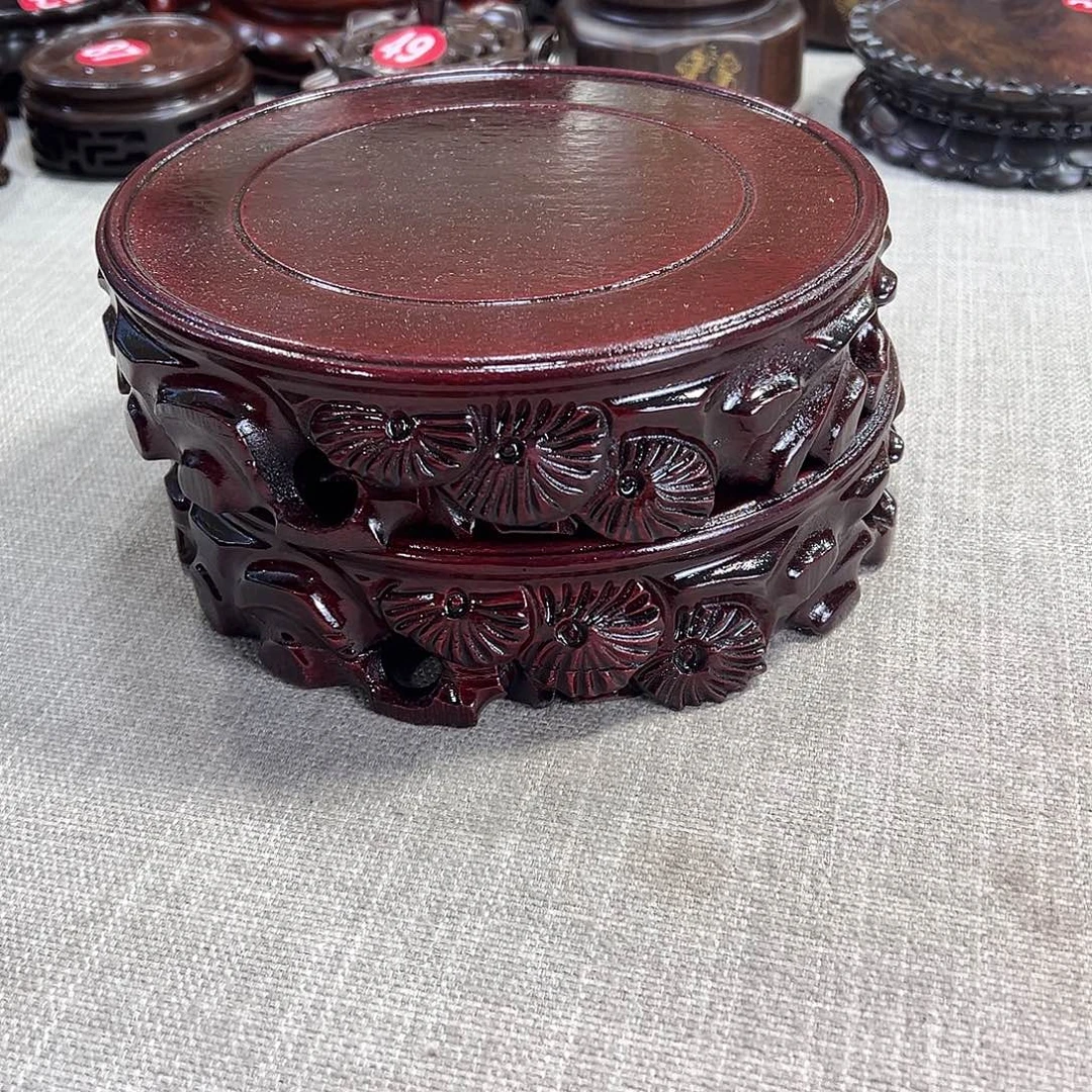 红木底座精雕工艺品