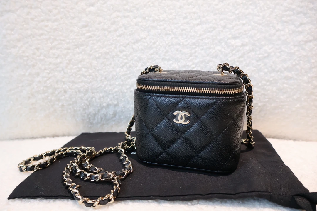 未使用 Chanel/香奈儿 奢品阁/香奈儿黑金/mini方盒子