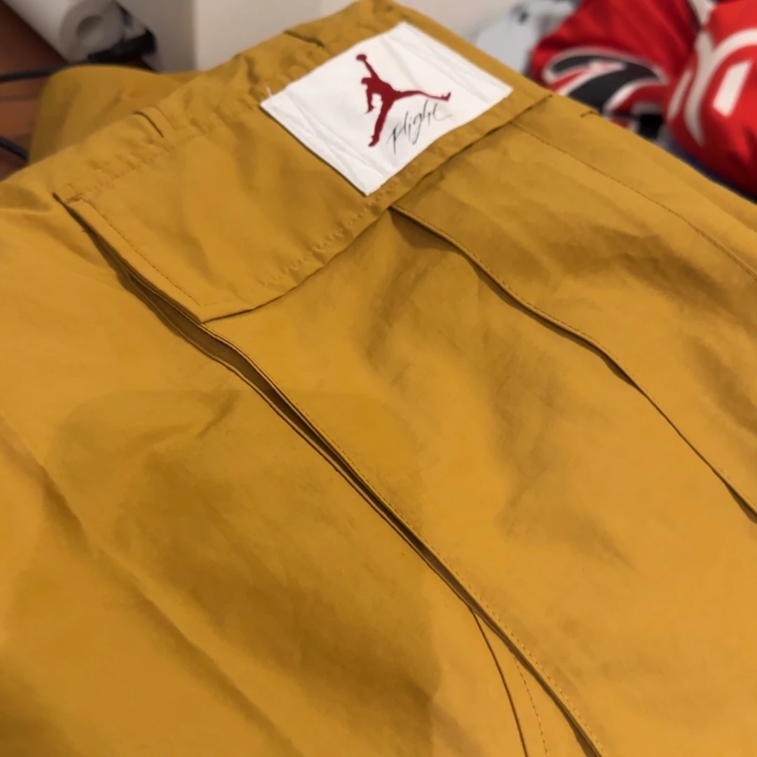 卡其色 飞人 logo 工装裤 Xl