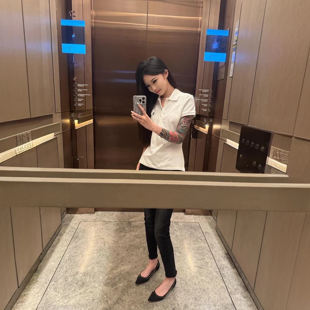 翻领纯色显瘦POLO衫女2025夏季新款百搭五粒扣纯棉白色套头t恤衫