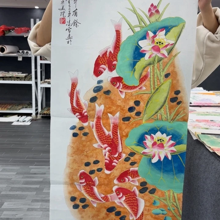 字画等多种形式的艺术作品和