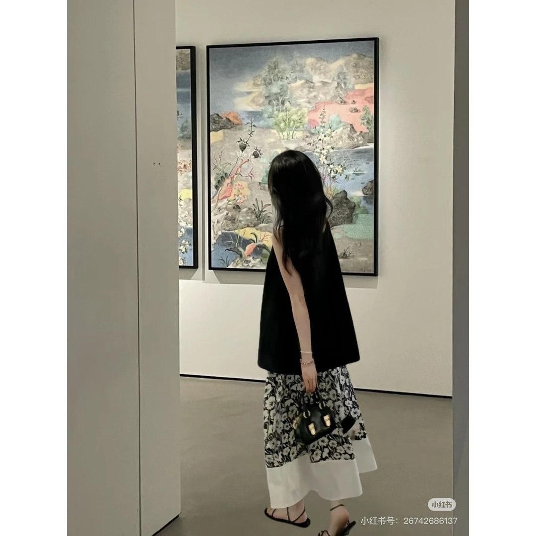 美树【HEY BELLA】韩系休闲复古风背心小衫+宽松半身裙套装  E8599#