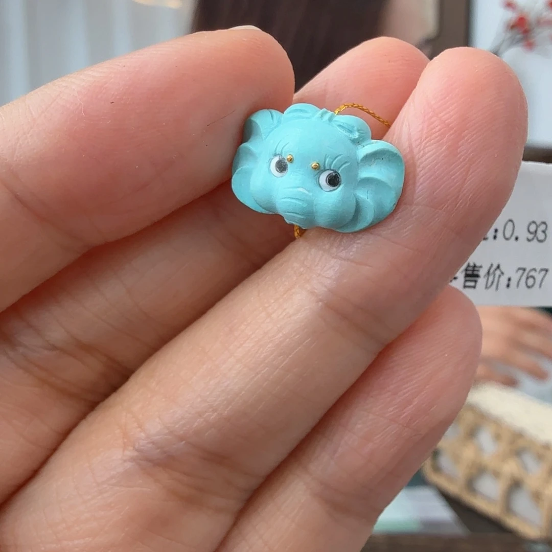 绿松石未镶嵌挂件