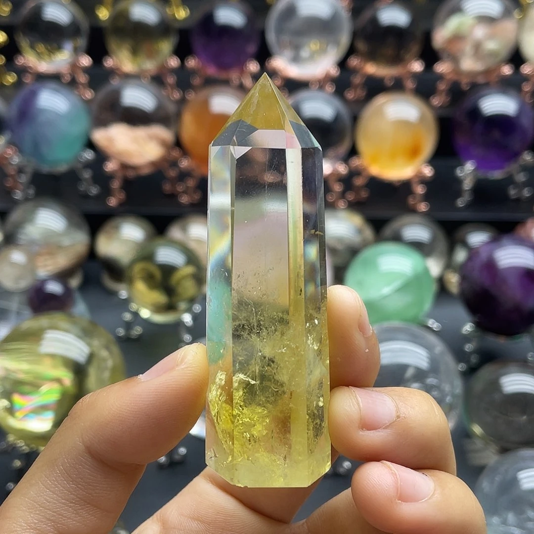 天然黄水晶柱未镶嵌水晶