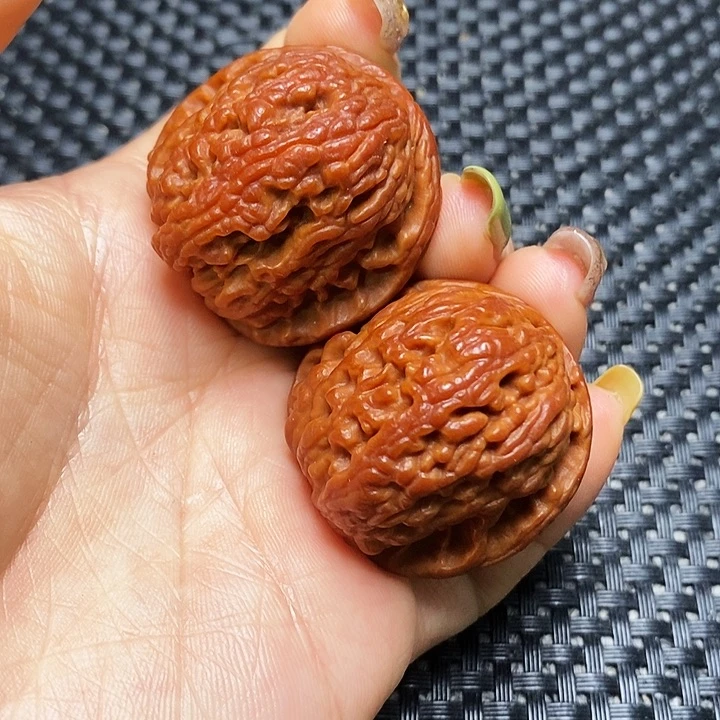 文玩核桃把件秦岭核桃