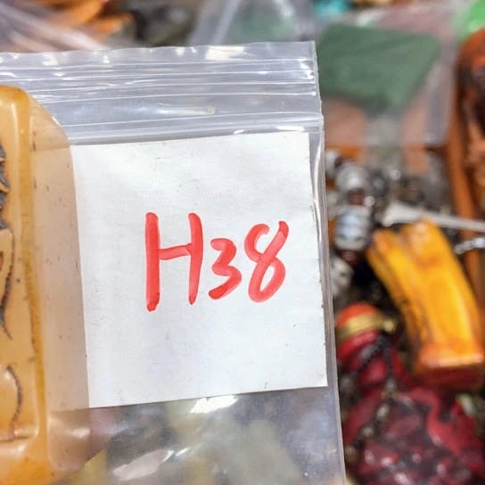 姜***贵滴血莲花菩提吊坠