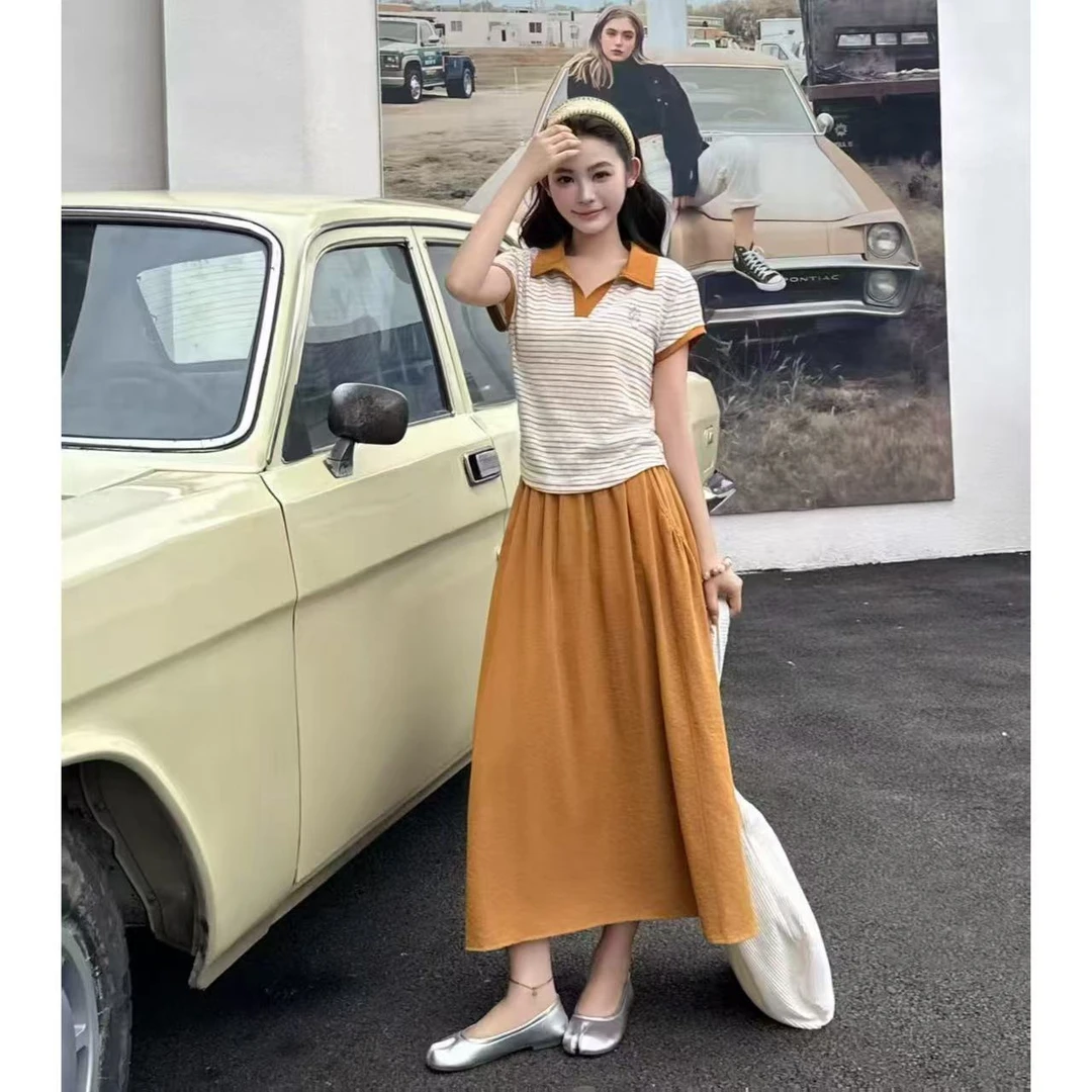 夏季女款两件套套装短袖显瘦气质高腰时尚减龄修身条纹