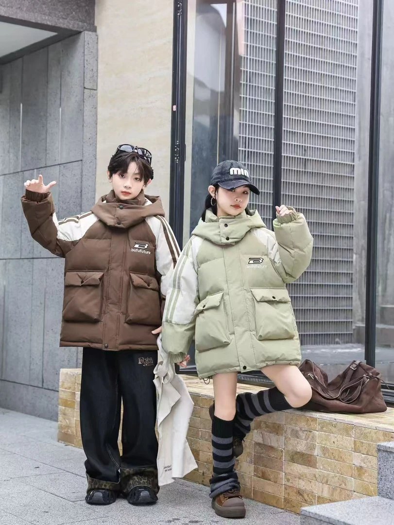 【橘子】韩系男童女童工装中大童休闲连帽拼接秋冬款羽绒服加厚